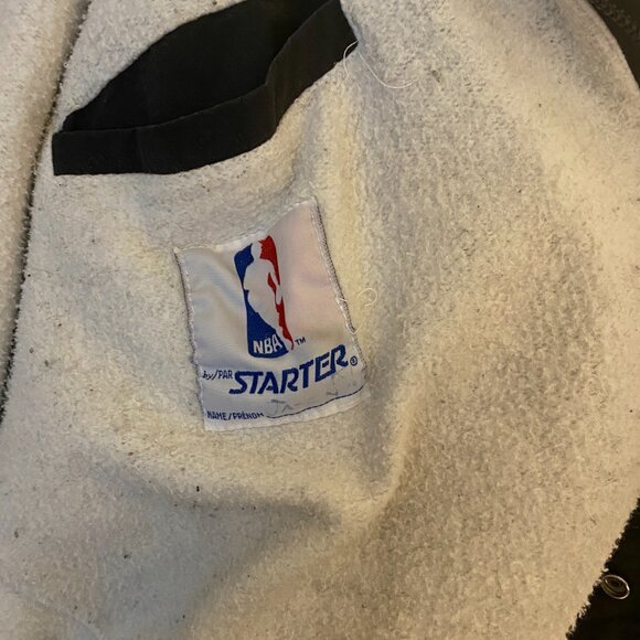 VINTAGE STARTER HOODIE JACKET CHICAGO BULLS NBA PREOWNED SIZE MEDIUM - Picture 6 of 16